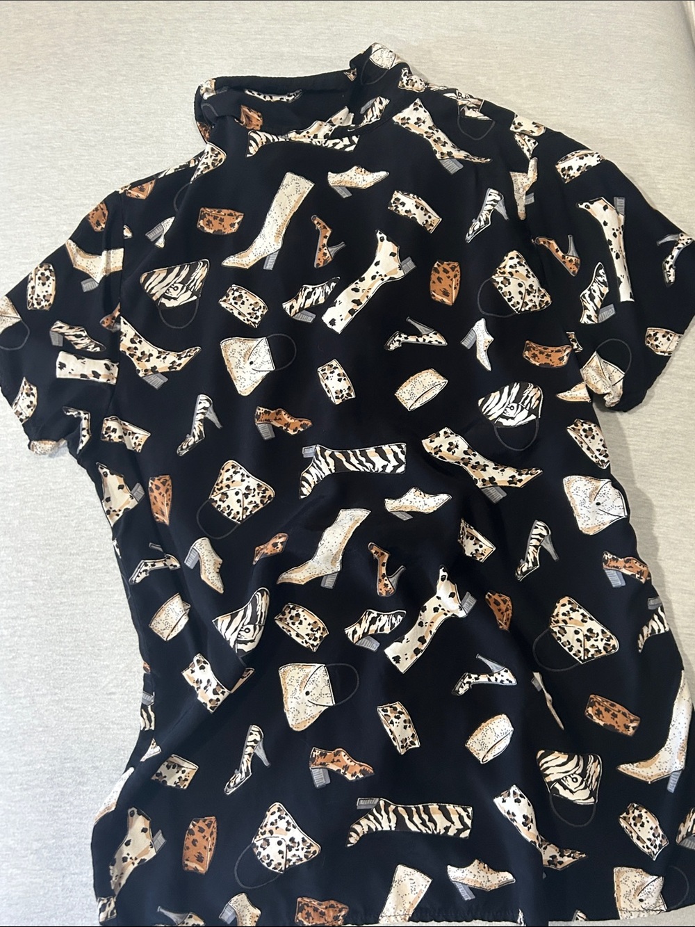 Alexandra Lee Vintage black Button-Up Blouse with Shoe and bag Print Sz S - Picture 6 of 6
